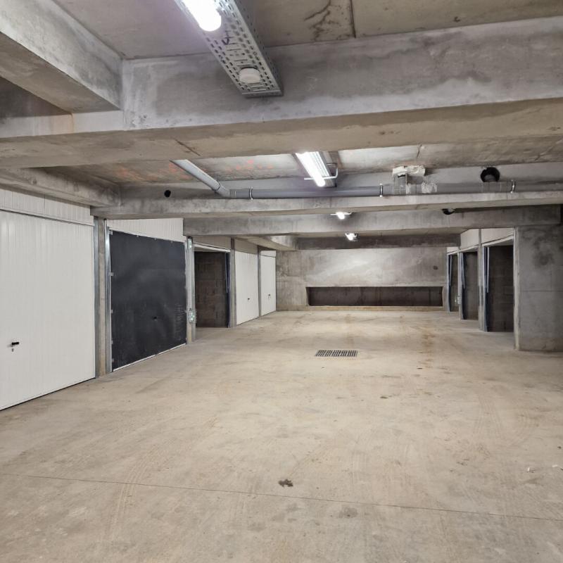 PROPRIANO Appartement Propriano 2 pièce(s) 44 m2, terrasse, garage 20 m2 et place de parking privative 7