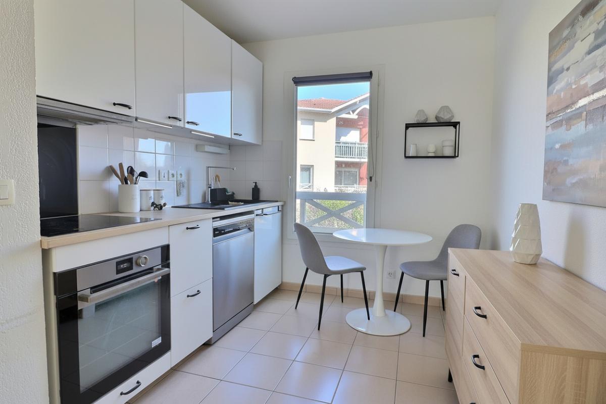 CASTELNAU-DE-MEDOC Appartement  avec grand balcon 10