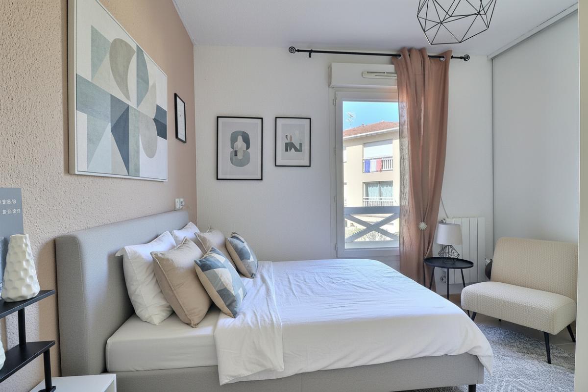 CASTELNAU-DE-MEDOC Appartement  avec grand balcon 12