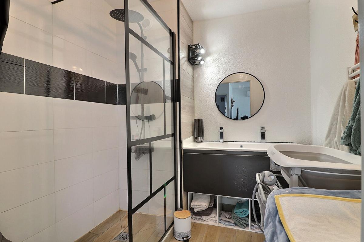 CASTELNAU-DE-MEDOC Appartement  avec extérieur 4