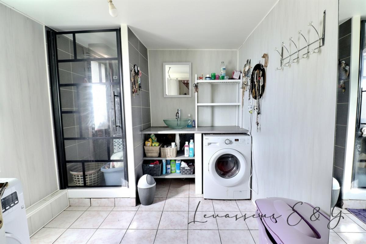 BREUIL-LE-VERT Breuil-le-vert - Maison de ville trois chambres 5