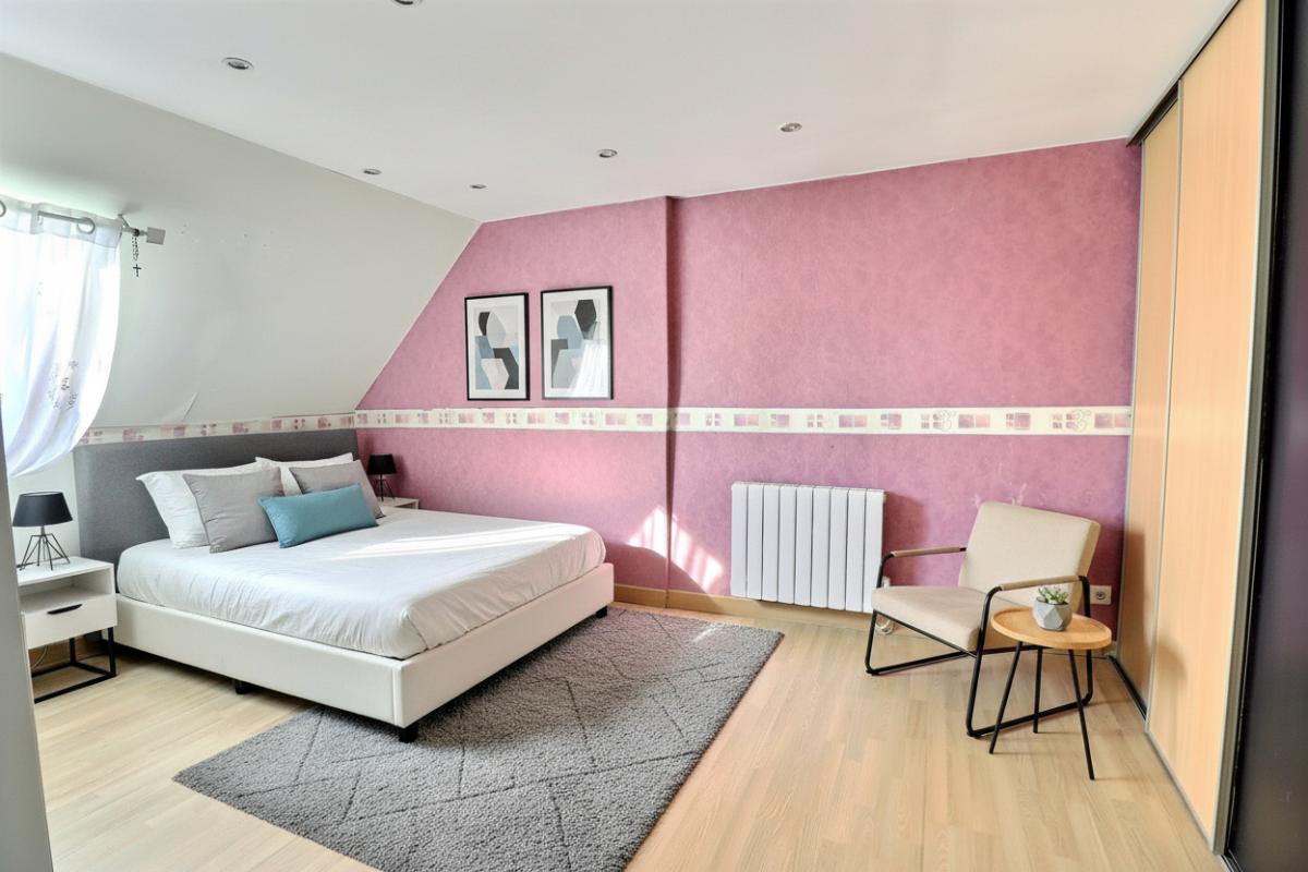 BREUIL-LE-VERT Breuil-le-vert - Maison de ville trois chambres 6