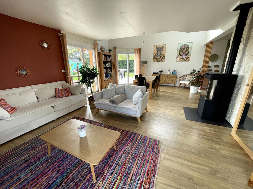 PAIMBOEUF Corsept  (44560) - Belle maison familiale avec 4 chambres, double garage et grand terrain 9