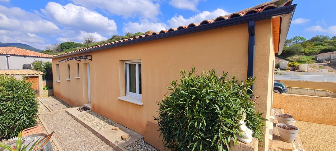 SAINT-CHINIAN Villa de plain-pied de 91m² sur 398m² de terrain 4