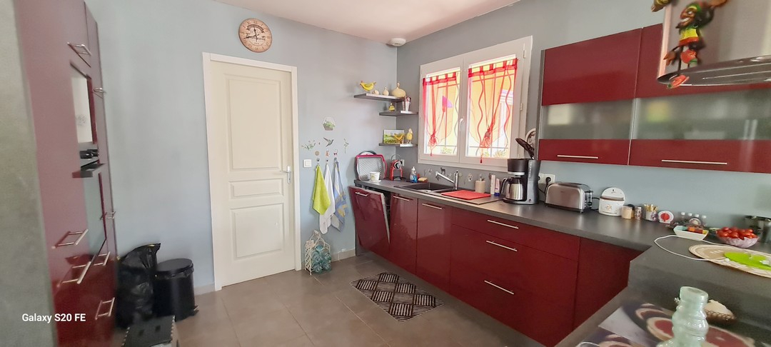 SAINT-CHINIAN Villa de plain-pied de 91m² sur 398m² de terrain 9