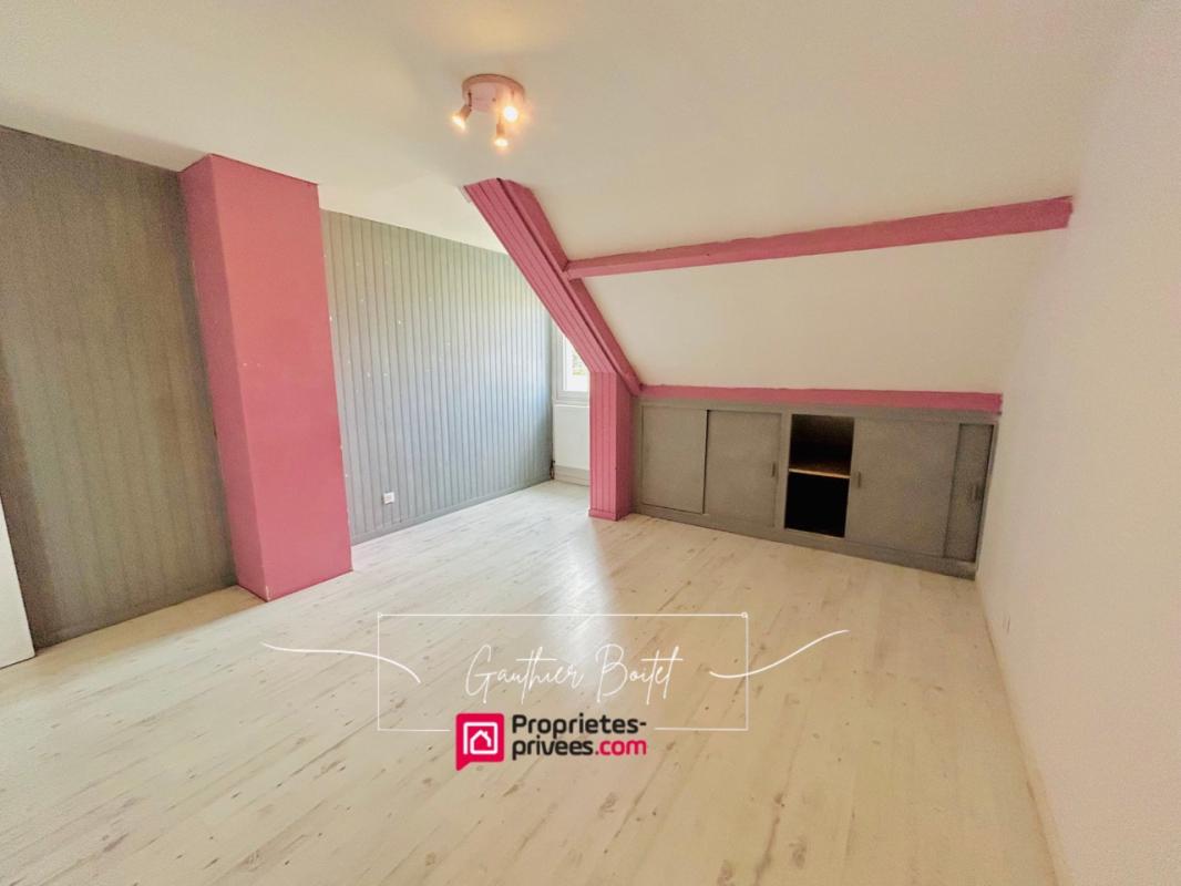 COULOMMIERS Maison 9 pièce(s) 6 chambres 206 m2 Grand terrain 11