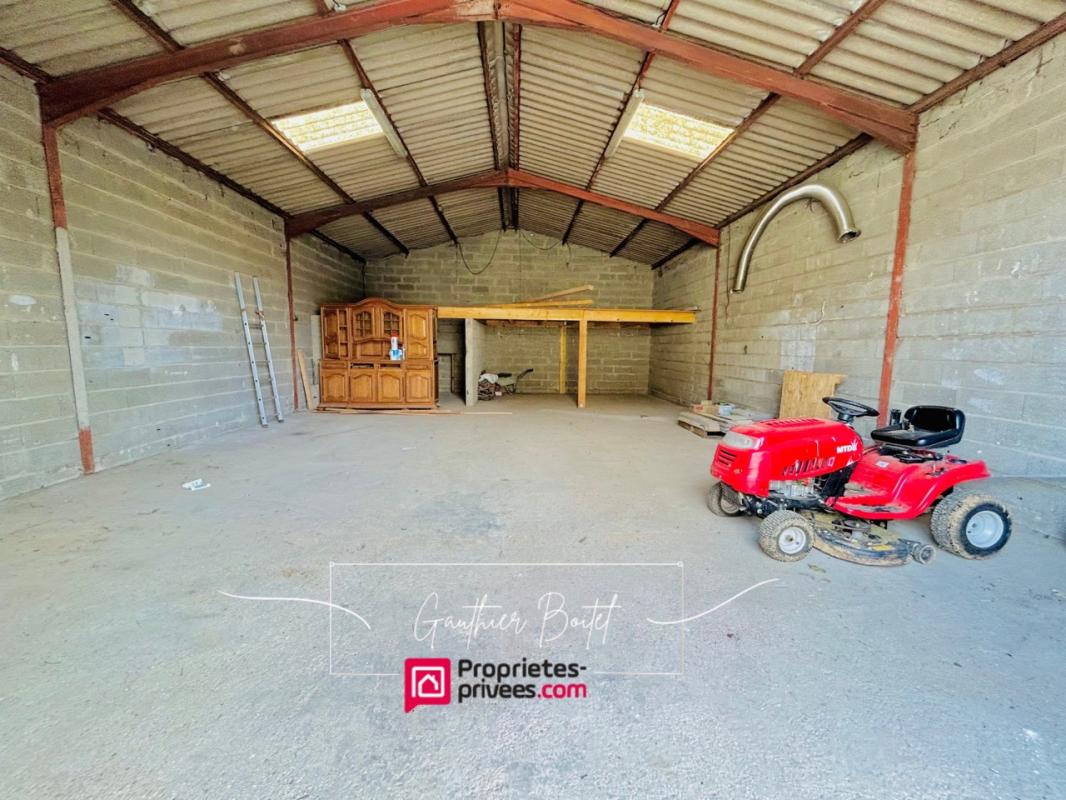 COULOMMIERS Maison 9 pièce(s) 6 chambres 206 m2 Grand terrain 16