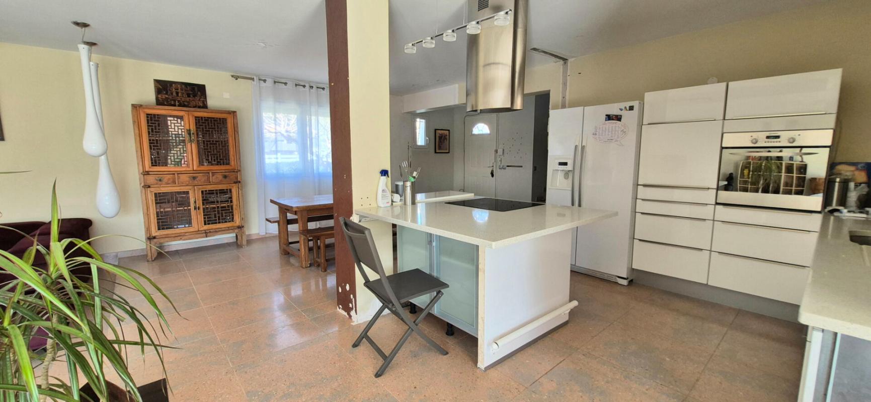 JUVIGNAC Maison Juvignac 6 pièce(s) 173 m2 5