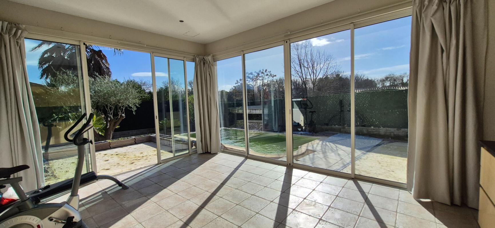 JUVIGNAC Maison Juvignac 6 pièce(s) 173 m2 6