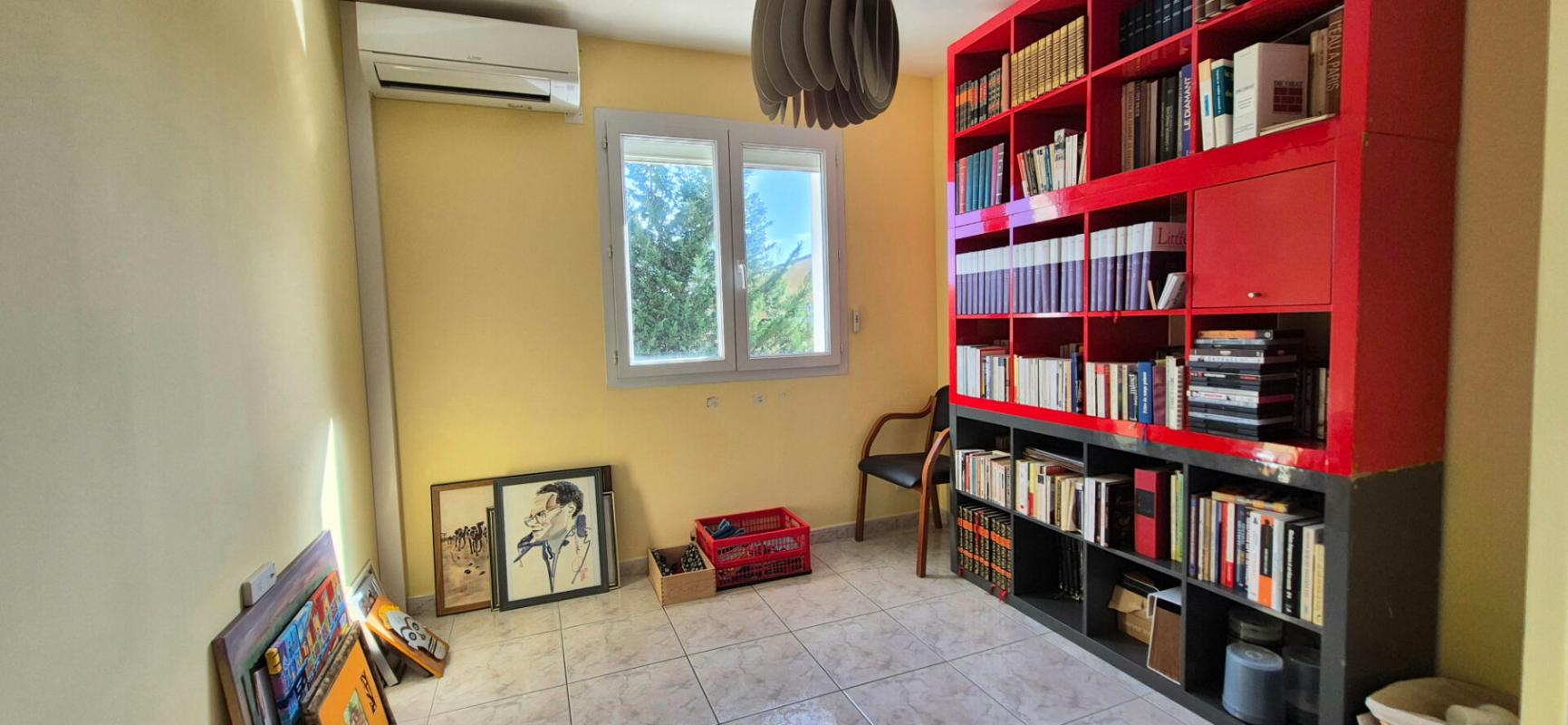 JUVIGNAC Maison Juvignac 6 pièce(s) 173 m2 9