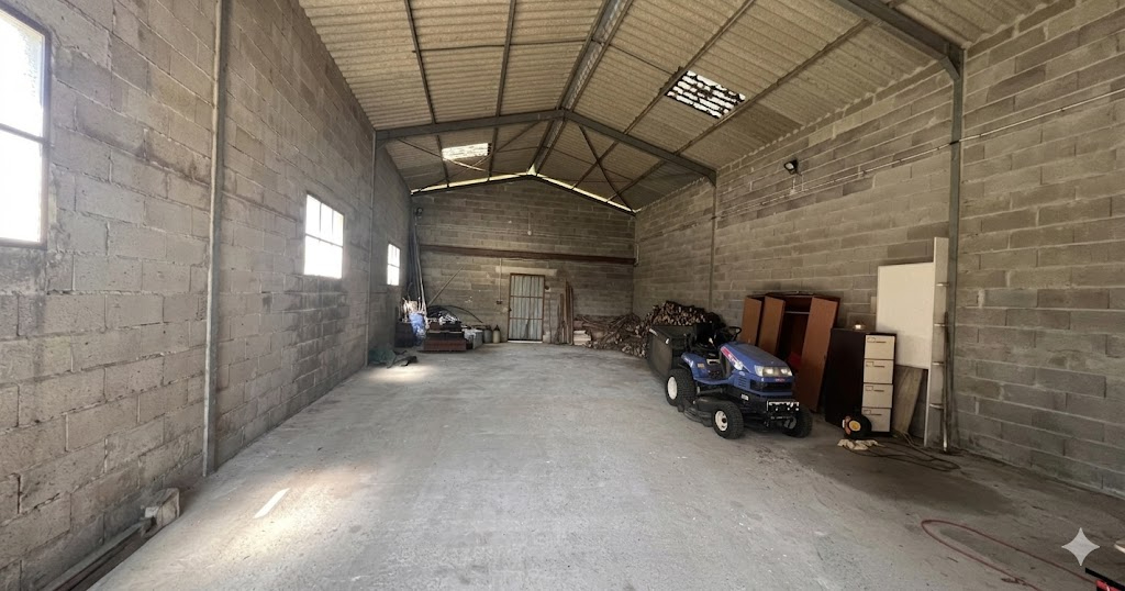 SAINT-MATHIEU Maison contemporaine à Saint Mathieu avec 1,3 ha arboré avec piscine chauffée et pool house 17