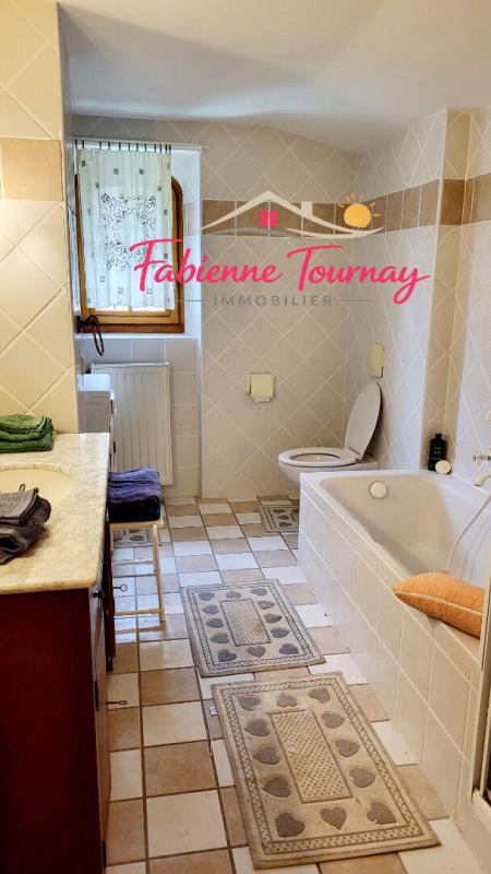 SAINT-ALEXANDRE Maison de village en pierre, avec vue, 4 chambres, piscine chauffée 10