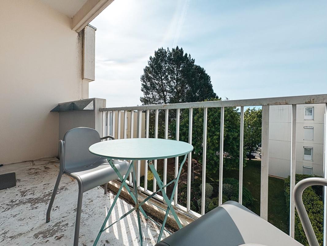 NANTES Appartement 4 chambres - terrasse et parking - Nantes Barberie 9