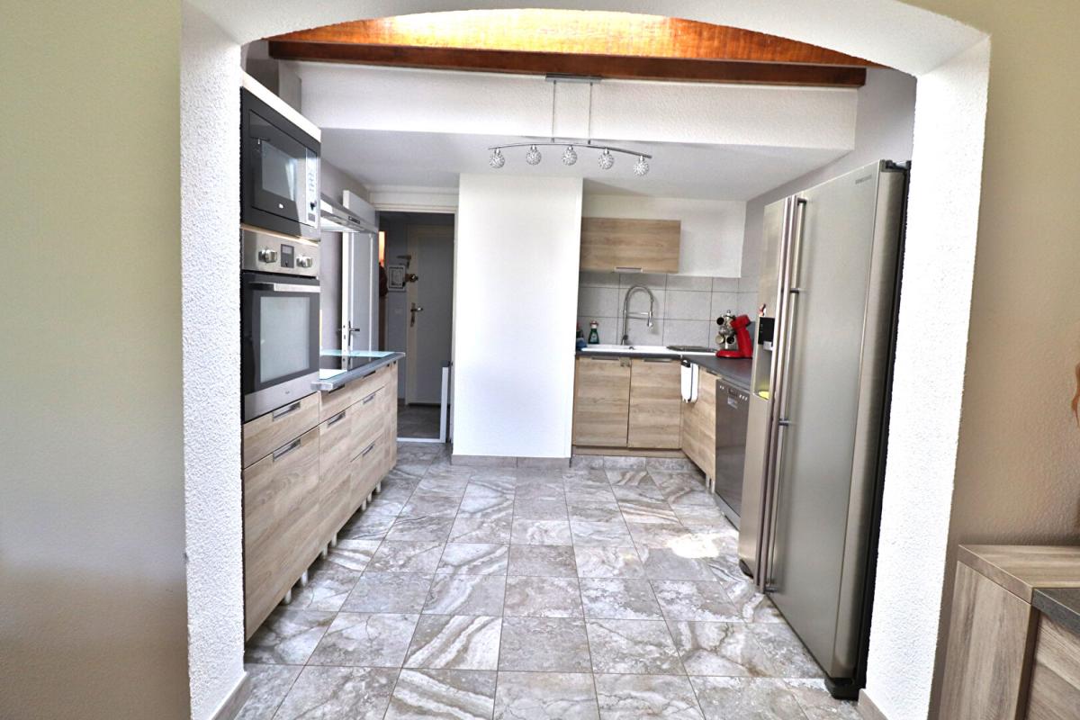 SAINT-CYPRIEN Maison Saint Cyprien 5 pièce(s) 98 m2 sur un terrain de 330m² 5