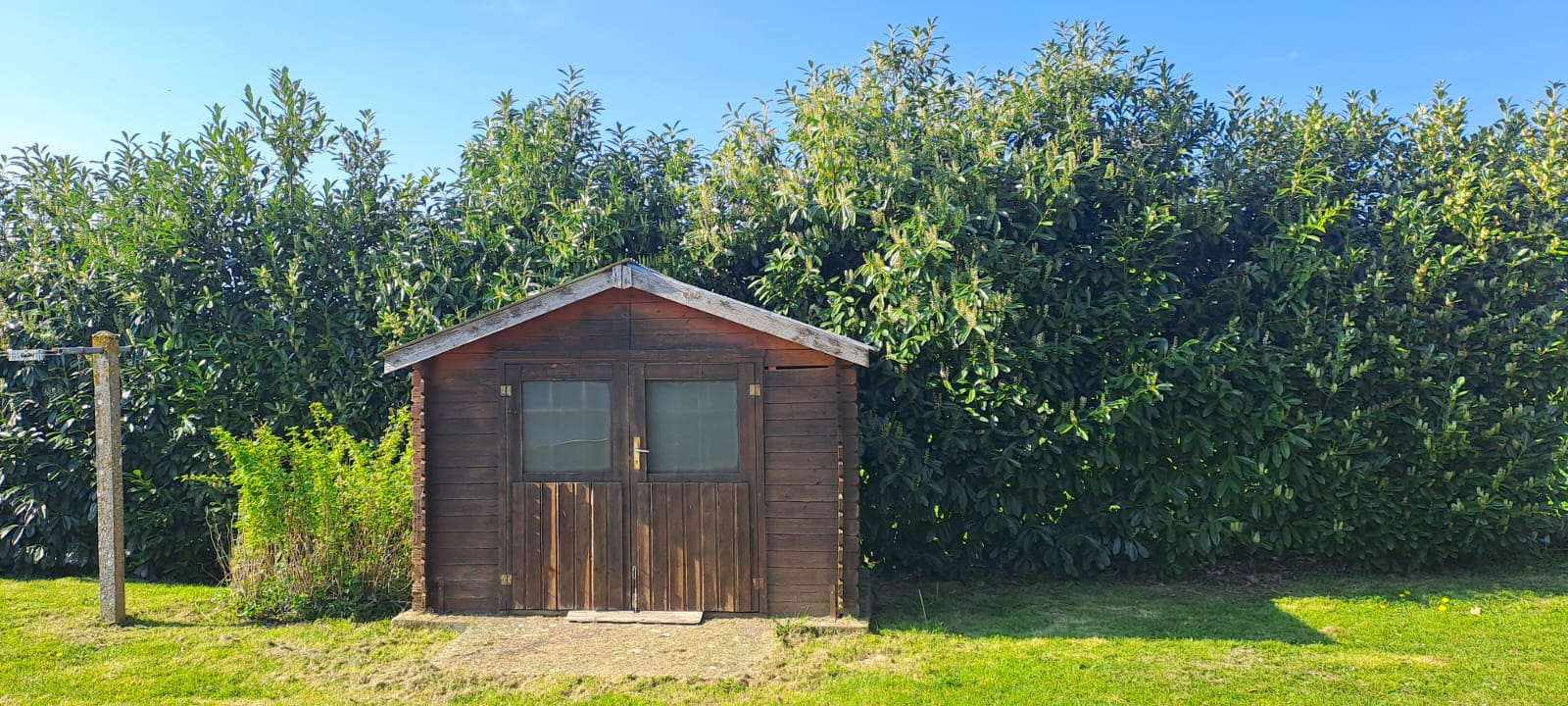 CHAMPFREMONT Beau pavillon au calme 12