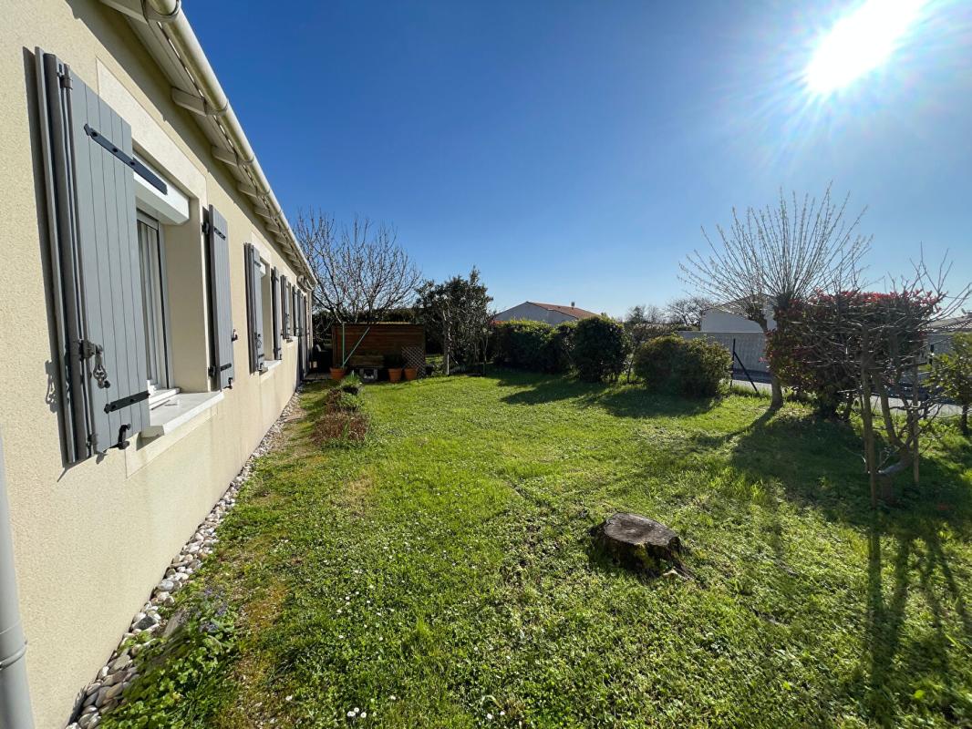 SEMUSSAC Maison Semussac 4 pièce(s) 80 m2 14