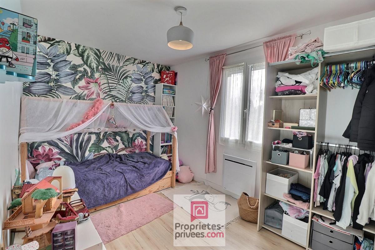 SAINT-HIPPOLYTE Lumineuse Maison de plain-pied de 2006 - 117 m2 habitables - 4 chambres dont 1 suite parentale - cellier - cabanons de jardin 6