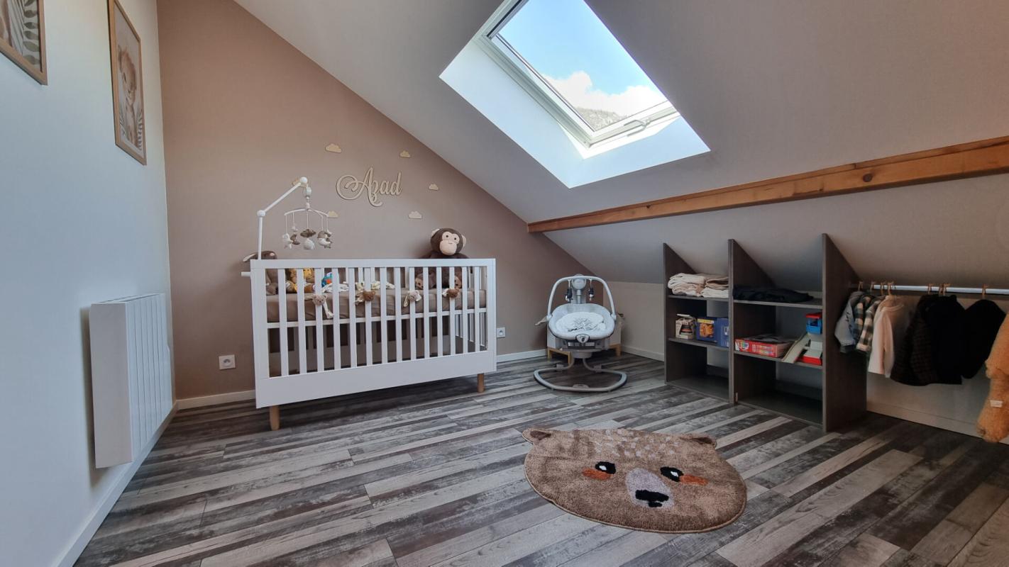 LATHUILE Appartement Lathuile 4 pièces 143.16 m2 (97.70 Loi Carrez) 15