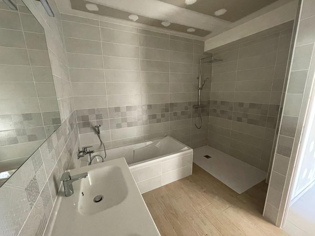 PAILHES Villa Pailhes 4 pièce(s) 97.50 m2 7