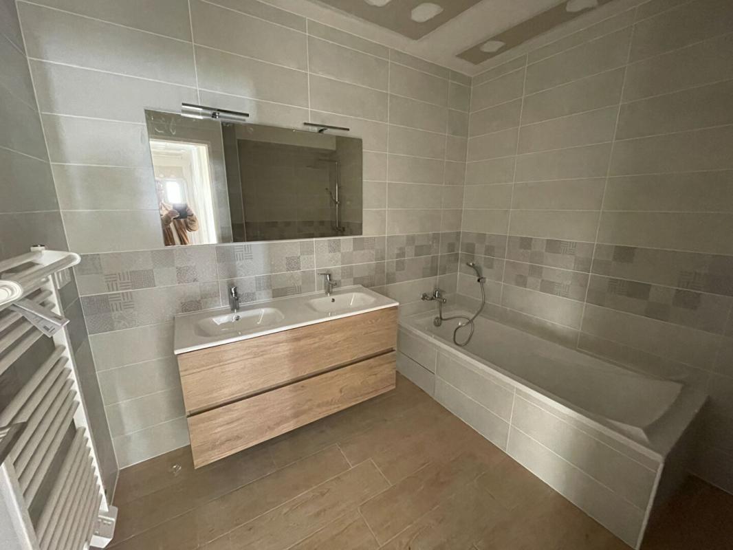 PAILHES Villa Pailhes 4 pièce(s) 97.50 m2 8