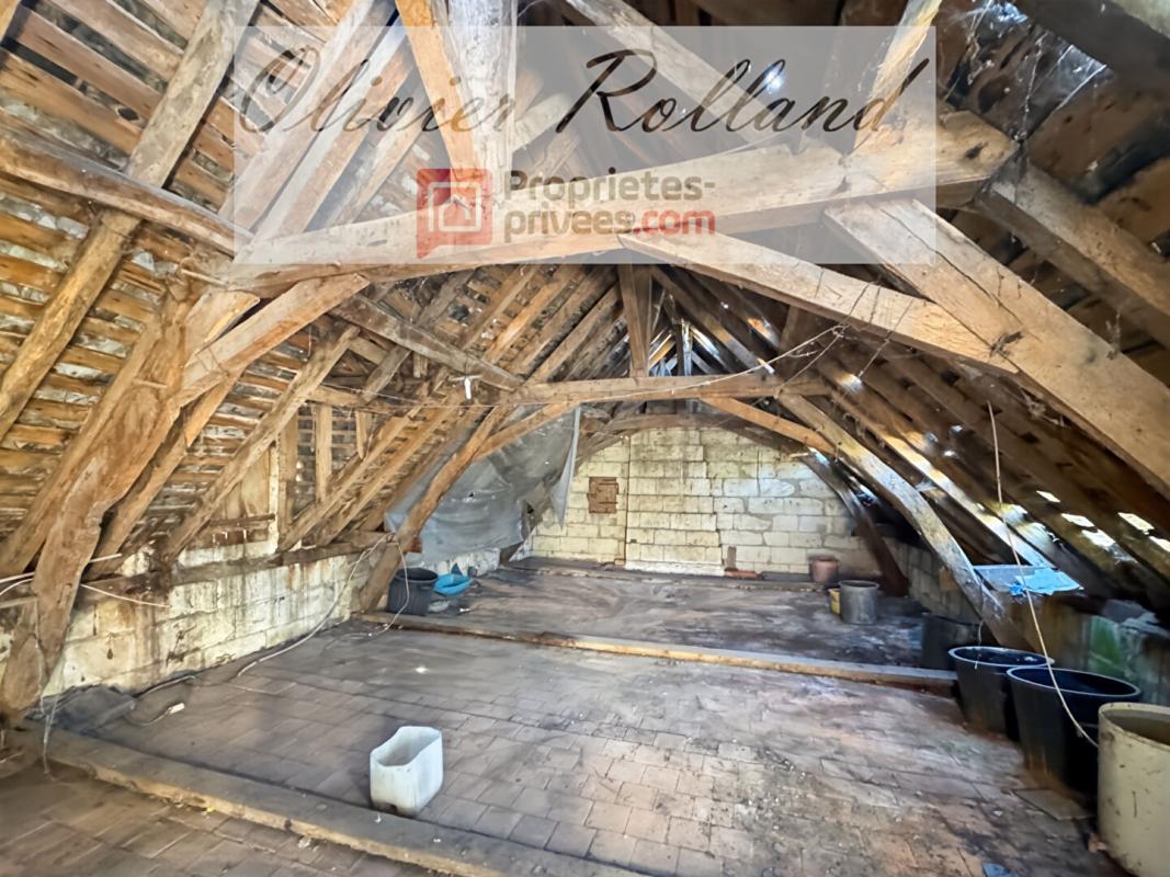 LONGUE-JUMELLES 49160 - Longué-Jumelles Maison de bourg  à rénover intégralement 12