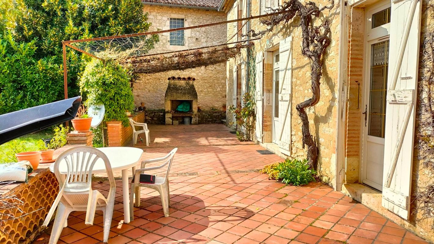 SAINTE-MARIE Maison Sainte Marie 8 pièce(s) 260 m2 7