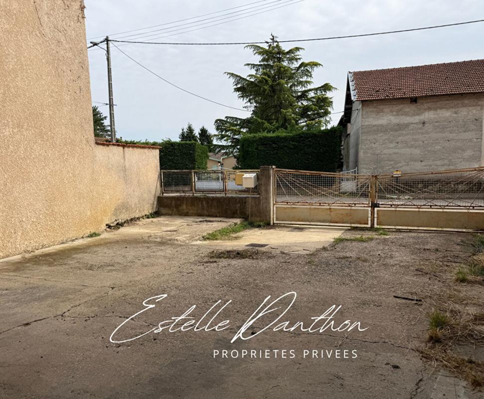 PAJAY Maison avec appartement et grande dépendance aménageable 18