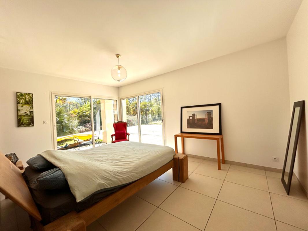 MARSAC-SUR-L'ISLE A vendre, superbe maison de plain-pied, aux portes de Périgueux 24000 sur le secteur de Marsac-sur-l'Isle 12