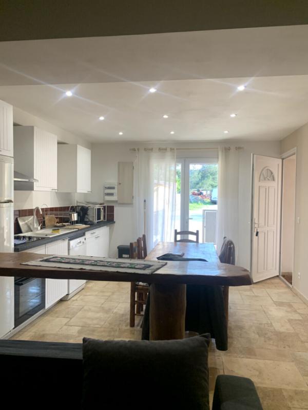 LE ROVE Maison de 210 m2 sur terrain de 900 m2 4