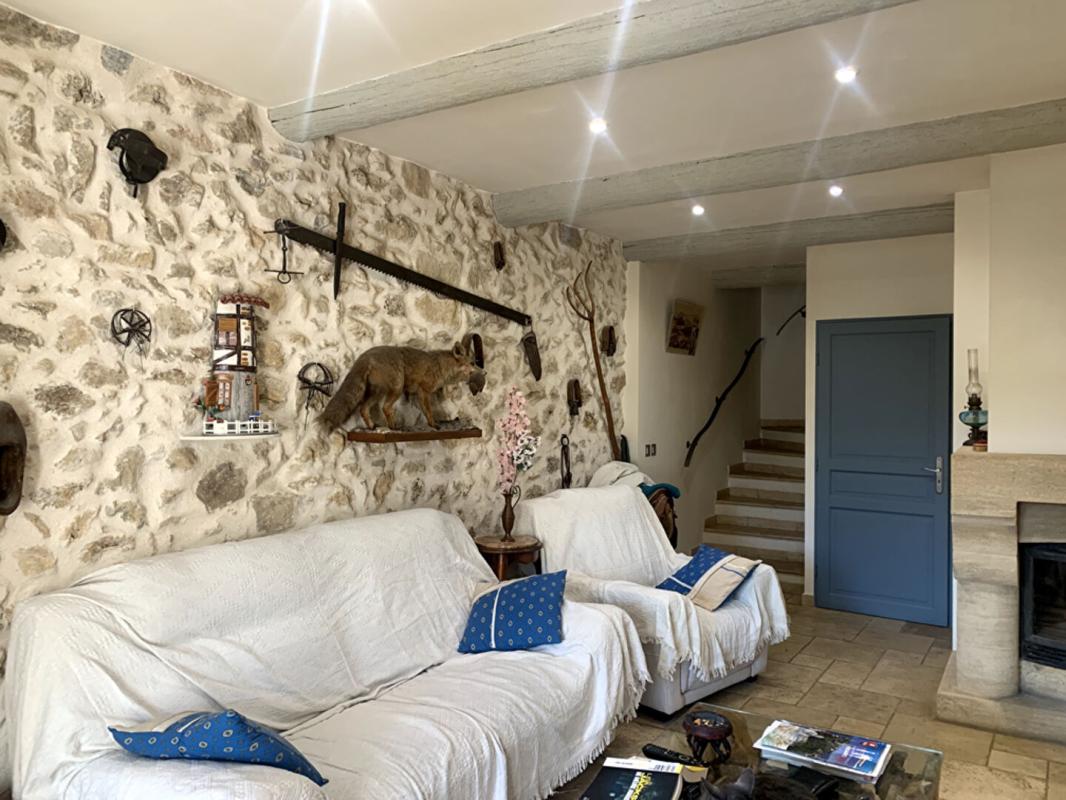 LE ROVE Maison de 210 m2 sur terrain de 900 m2 7