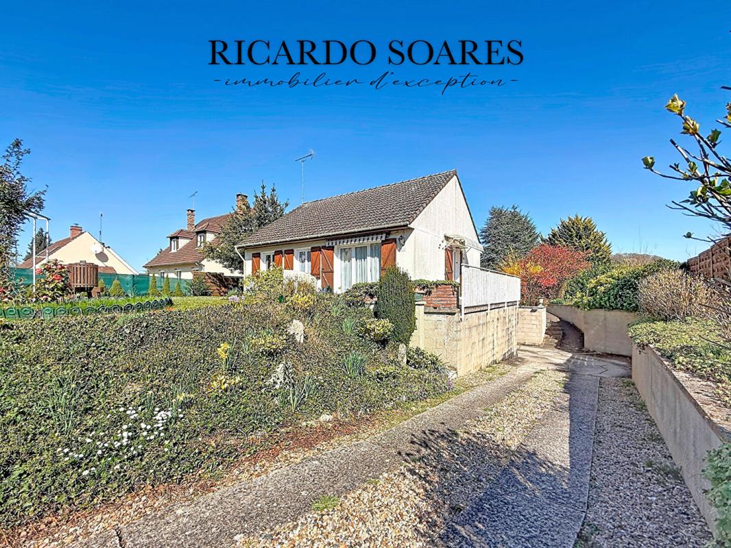 ANGICOURT 60940 ANGICOURT - MAISON DE PLAIN PIED / SOUS-SOL TOTAL / 2 CHAMBRES / MAGNIFIQUE JARDIN DE 881m2 3