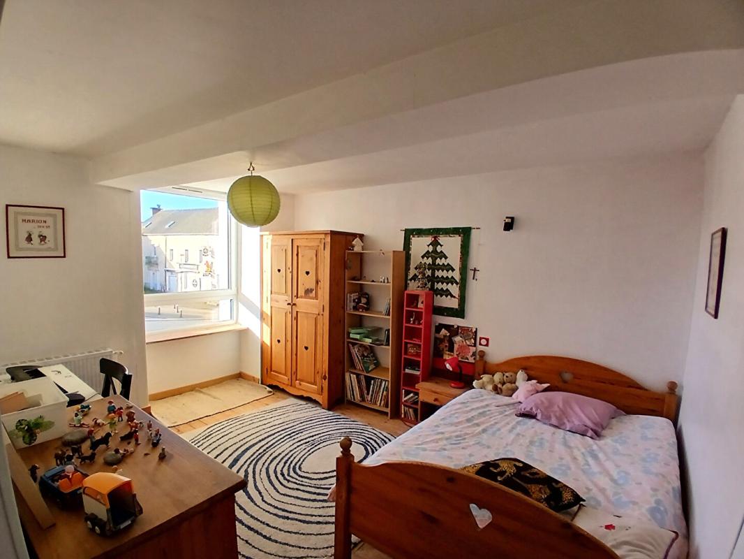 QUEDILLAC MAISON DE BOURG 148 m2 35290 QUEDILLAC 5