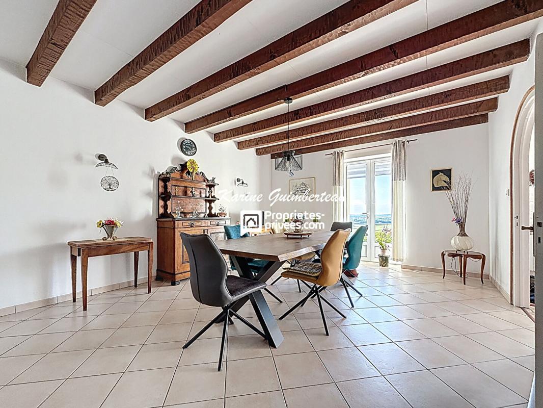 BROSSAC Maison avec vue 3 chambres, garages, jardin 14