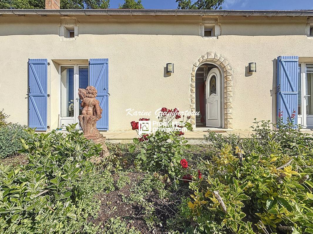 BROSSAC Maison avec vue 3 chambres, garages, jardin 4