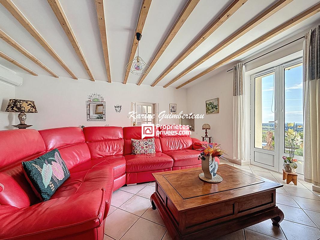 BROSSAC Maison avec vue 3 chambres, garages, jardin 8