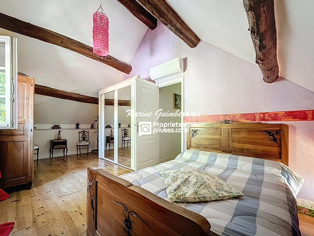 BROSSAC Maison avec vue 3 chambres, garages, jardin 9