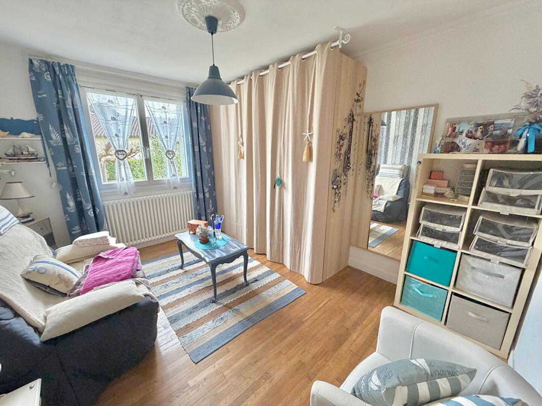 LUZECH Luzech Maison 3 chambres sur près de 1000 m² de terrain 11