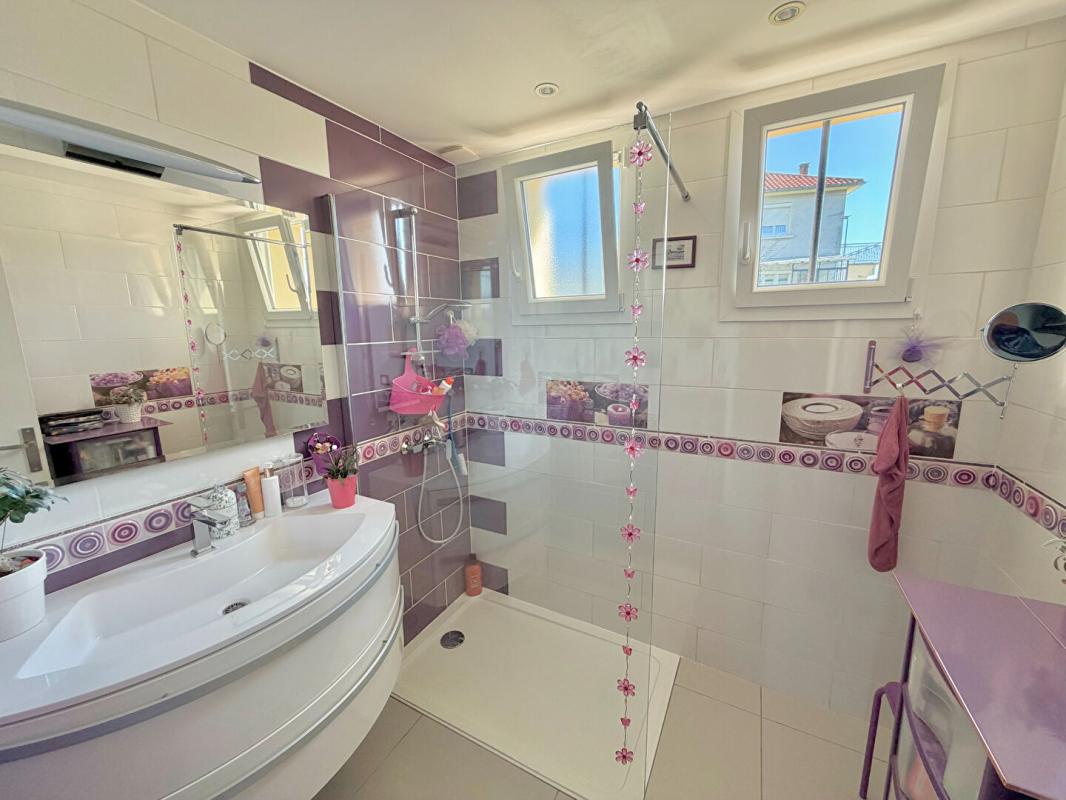 LUZECH Luzech Maison 3 chambres sur près de 1000 m² de terrain 12