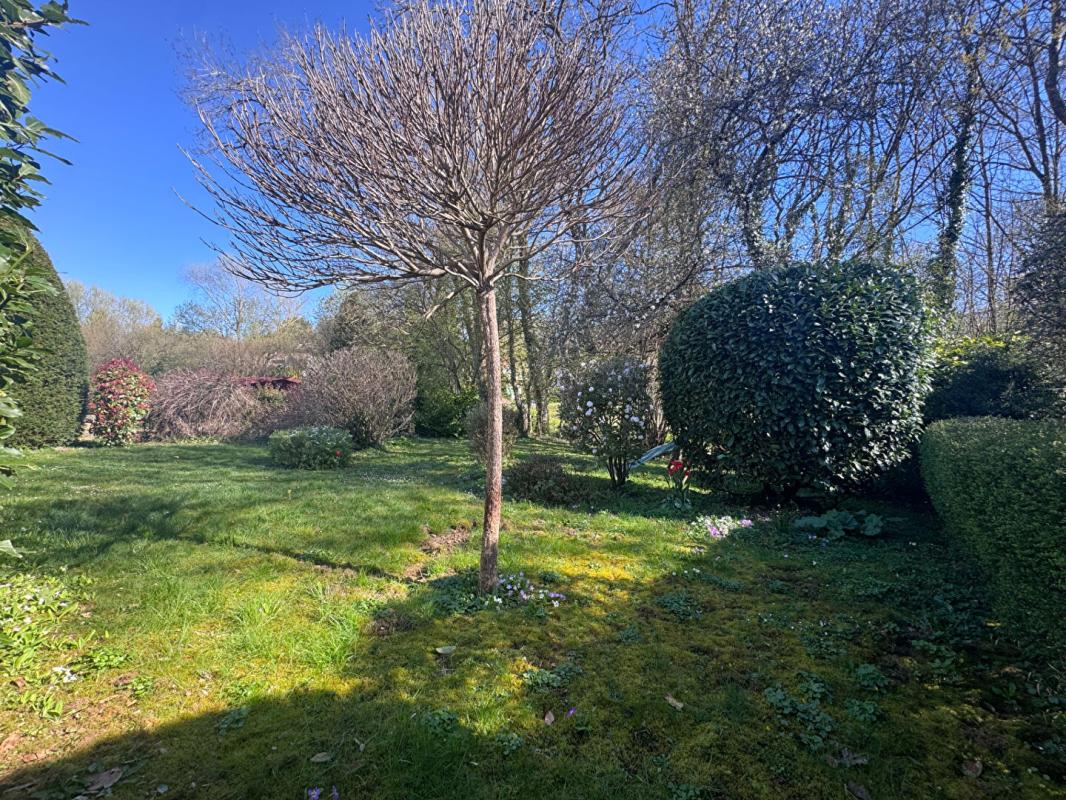 CHATEL-SAINT-GERMAIN Maison familiale au calme, à deux pas des écoles, avec jardin et terrasse à Châtel 16