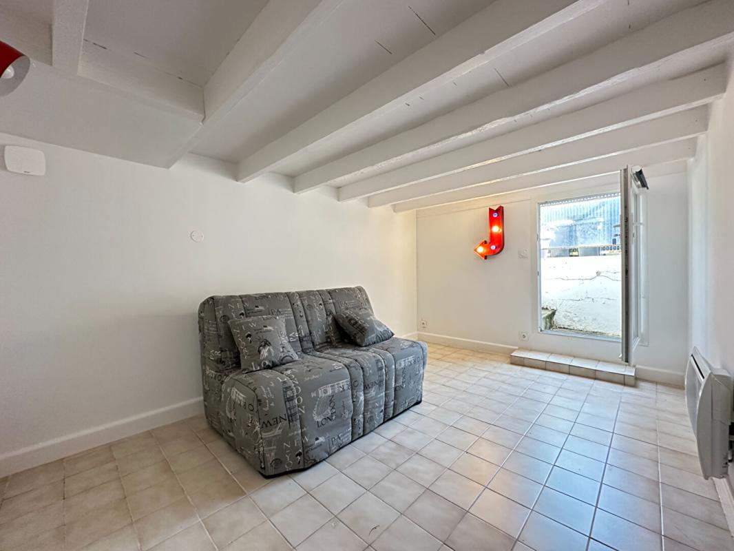 SAINT-GEORGES-DE-DIDONNE A saisir rapidement Maison 3 chambres très proche centre ville en parfait état 12