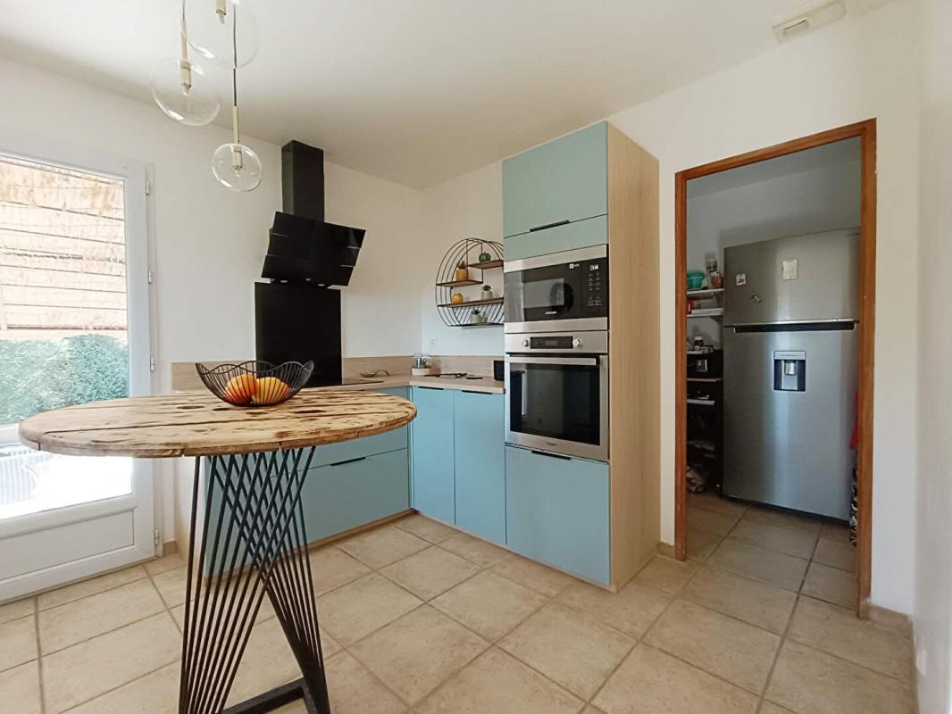 FONTVIEILLE Villa Fontvieille 6 pièce(s) 125 m2 Belle parcelle et Piscine 13