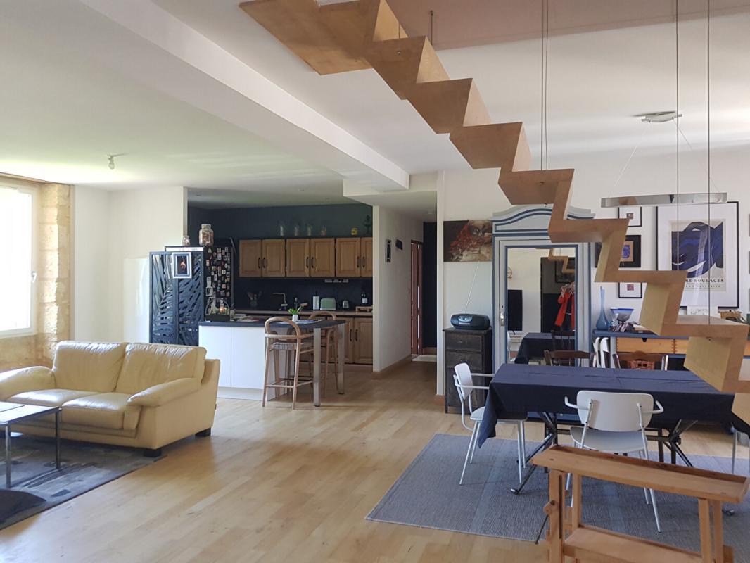 MONTIGNAC Maison Montignac Lascaux 7 pièce(s) 250 m2 1