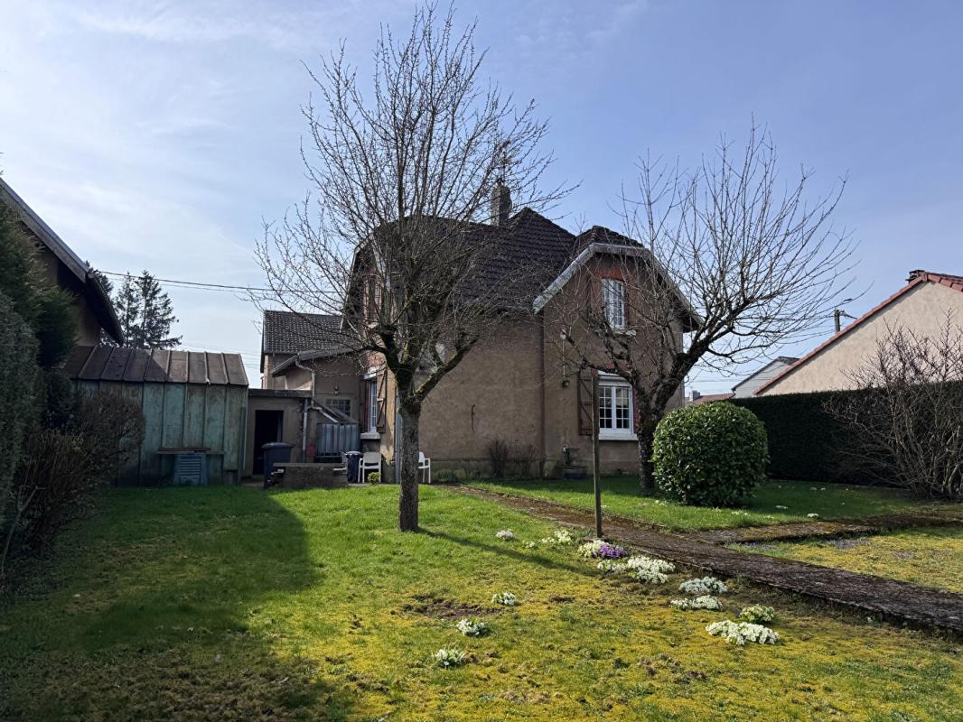 AUMETZ Maison familiale avec fort potentiel ? 3 chambres ? Jardin clos ? Double garage 1