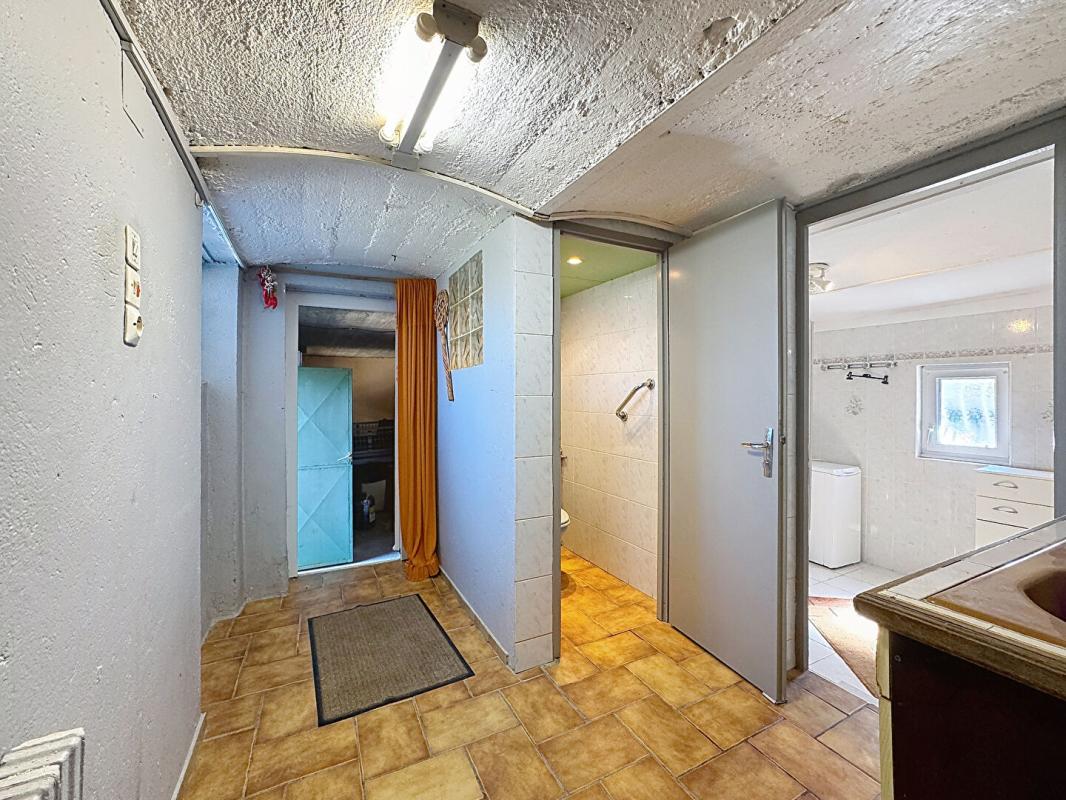 AUMETZ Maison familiale avec fort potentiel - 3 chambres - Jardin clos - Double garage 11