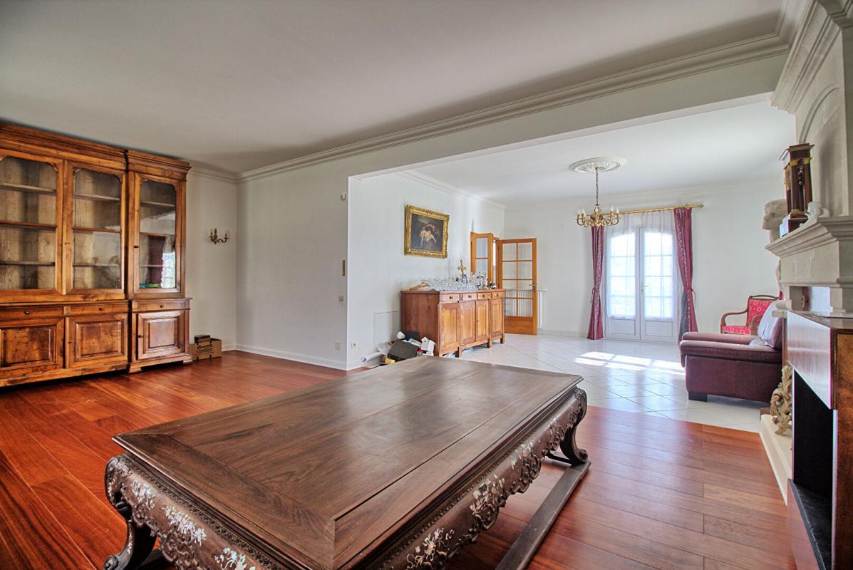 SAINT-SYLVAIN-D'ANJOU Maison Saint Sylvain D'Anjou 6 chambres 17