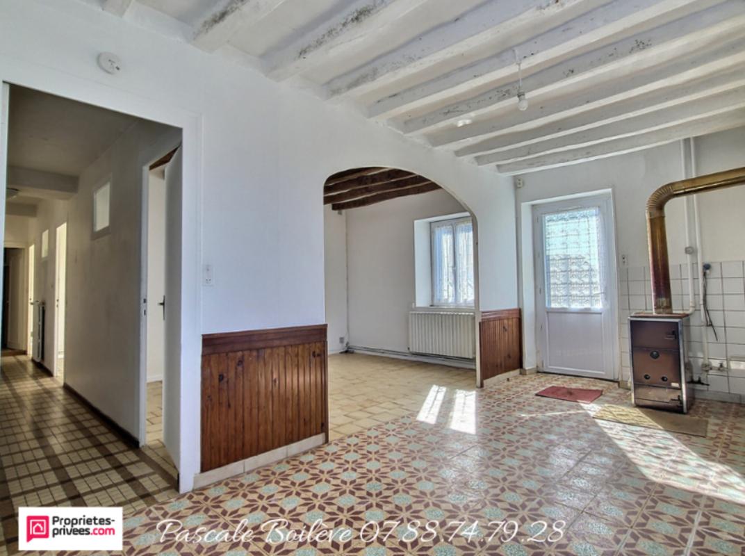 VERNOIL-LE-FOURRIER Maison avec diverses dépendances sur terrain de 3 000 m² - Vernoil le Fourrier (49390) 5