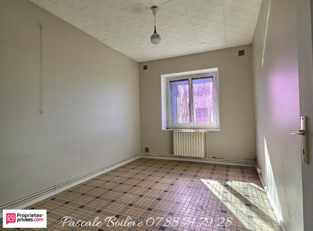 VERNOIL-LE-FOURRIER Maison avec diverses dépendances sur terrain de 3 000 m² - Vernoil le Fourrier (49390) 6