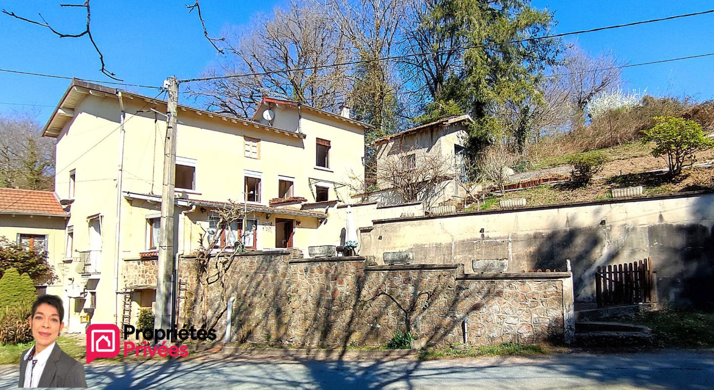 SEVELINGES SEVELINGES (42460) Maison à la campagne avec jardin, garage et dépendances 17