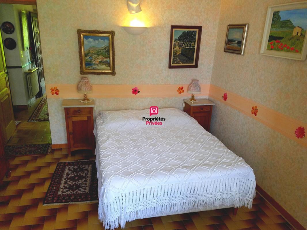 CLARENSAC Maison12 pièces 350 m² avec piscine à Clarensac 15