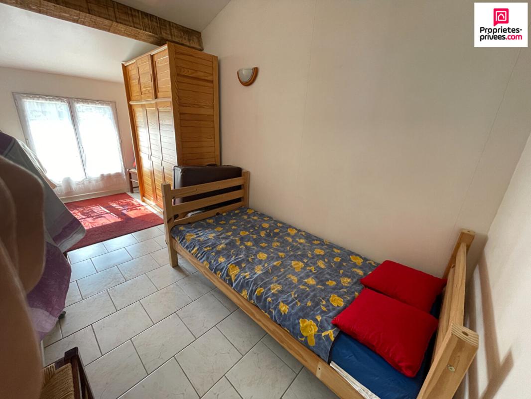 QUINSON Maison de village avec garage et terrasse Quinson (04500) 8